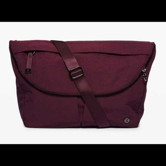 lululemon athletica Handbags - Lululemon Festival Bag Large 10L Cassis NWT